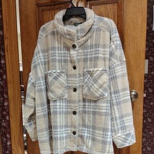 Gorgeous Terra & Sky Cream & Gray Plaid Teddy Jacket NWT 4X (28W-30W)